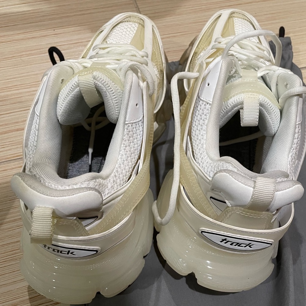 Balenciaga Track Clear Sole Sneakers - Picture 4 of 7